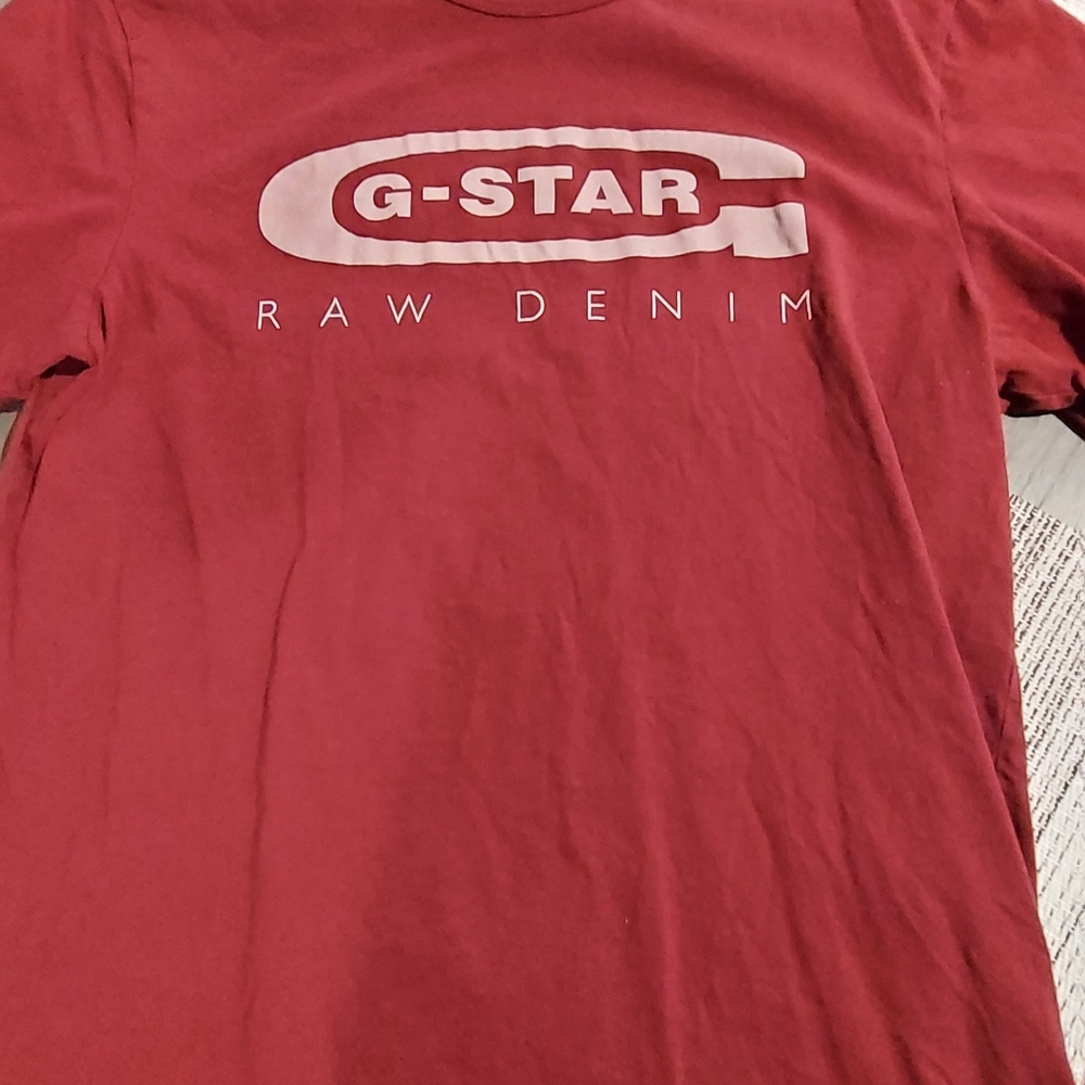 G star t shirt size medium